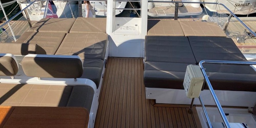 Fairline Squadron 65