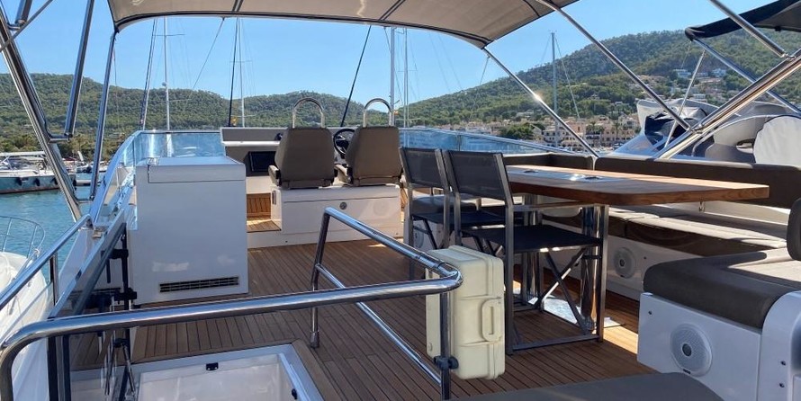 Fairline Squadron 65