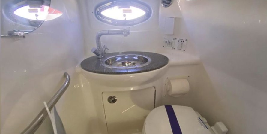 Chaparral 270 Signature