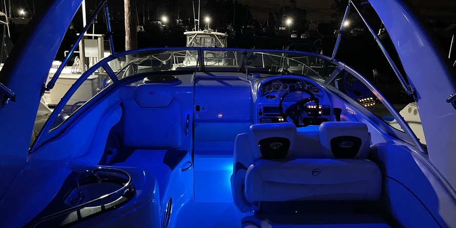 Crownline 270 CR