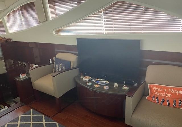 Sea Ray 450 Sedan Bridge