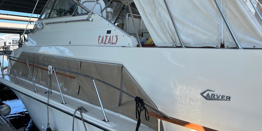 Carver 36 Mariner
