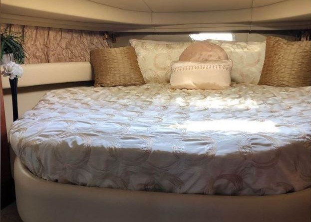 Sea Ray 410 Sundancer