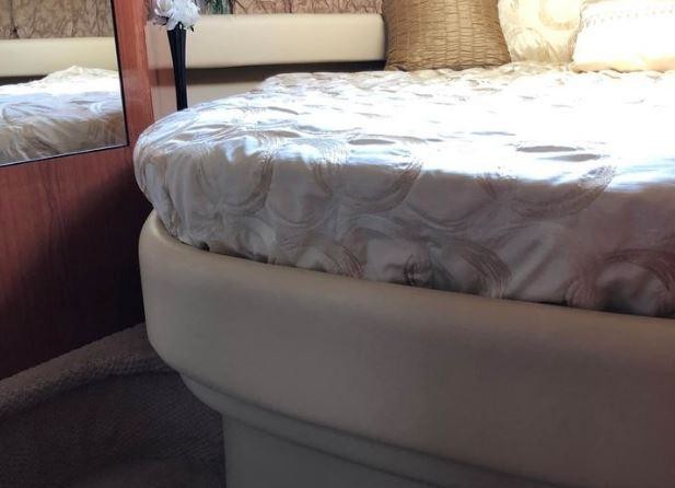 Sea Ray 410 Sundancer