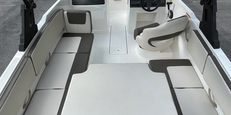 Bayliner VR4 BOWRIDER