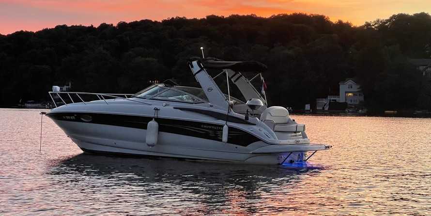 Crownline 270 CR