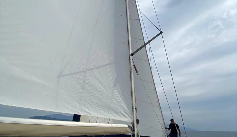 Bavaria 42