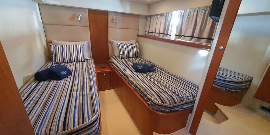 Sunseeker Portofino 53