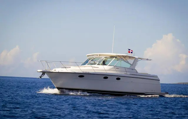 Tiara 3500 open hardtop