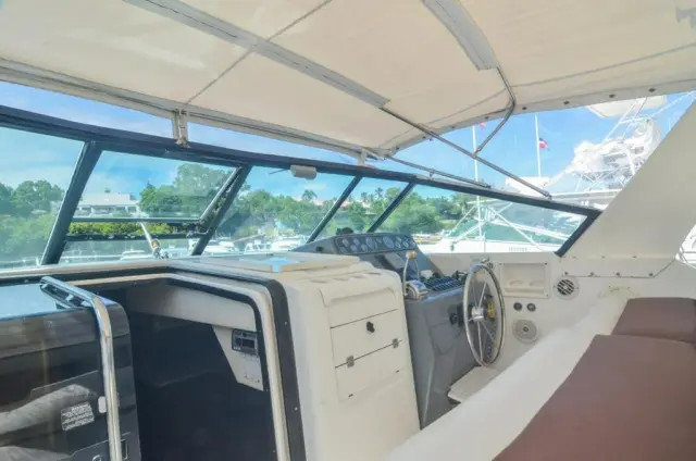 Tiara 3500 open hardtop