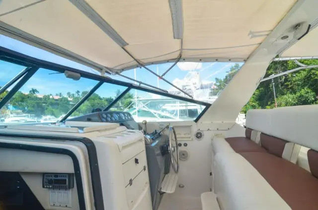 Tiara 3500 open hardtop