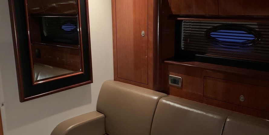 Sea Ray 390 Sundancer