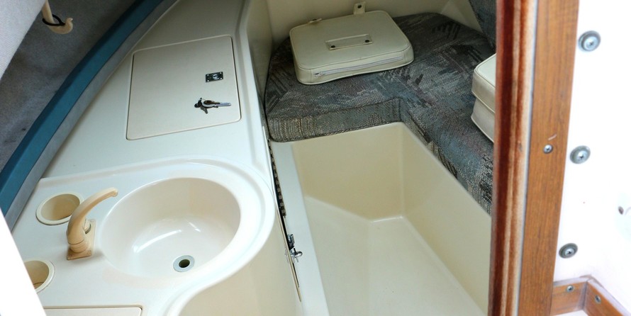 Grady-White Gulfstream 232