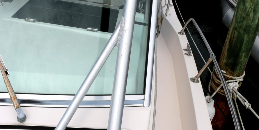 Grady-White Gulfstream 232