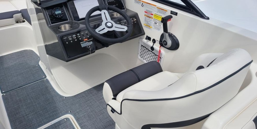 Bayliner VR6 BOWRIDER