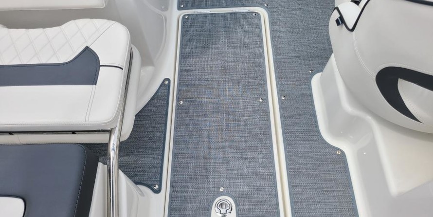 Bayliner VR6 BOWRIDER