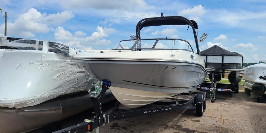 Bayliner VR6 BOWRIDER