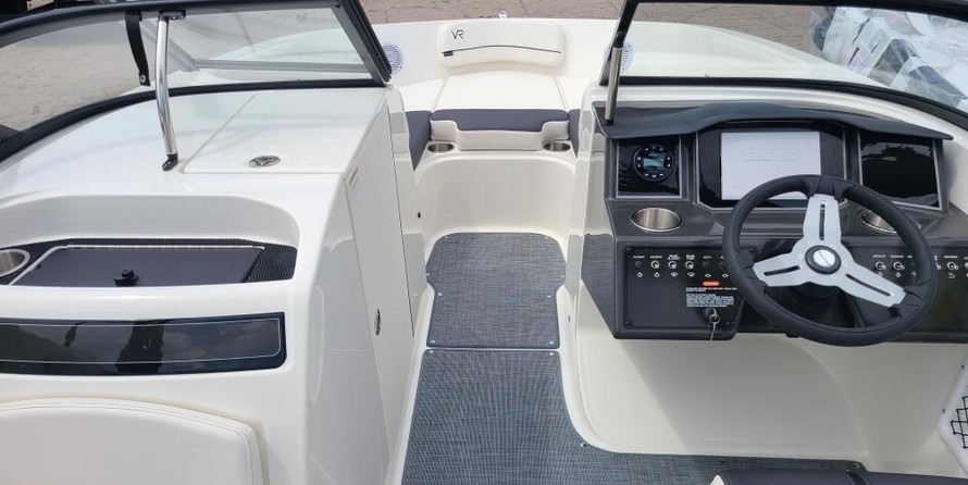 Bayliner VR6 BOWRIDER