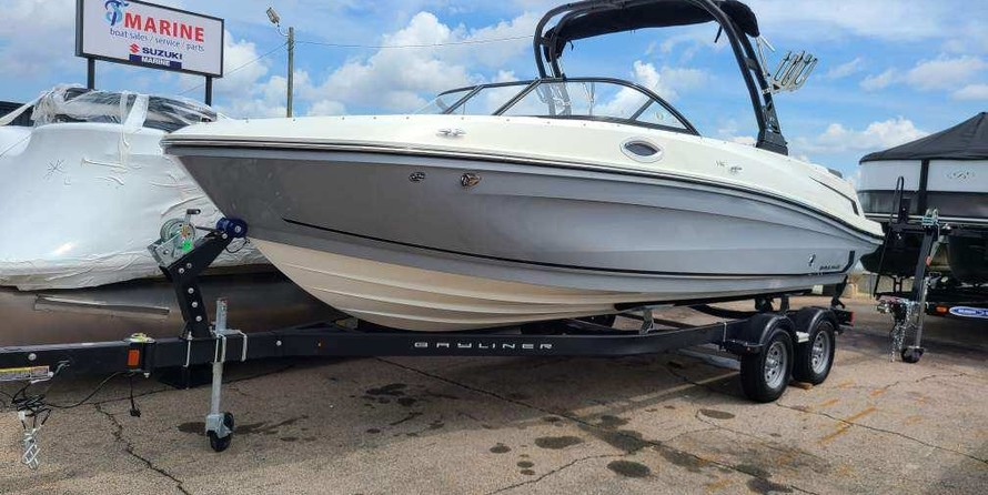 Bayliner VR6 BOWRIDER