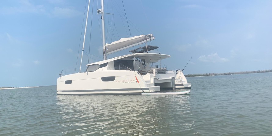 Fountaine Pajot Astréa 42