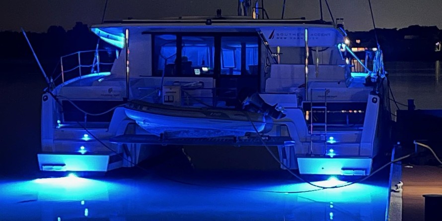 Fountaine Pajot Astréa 42