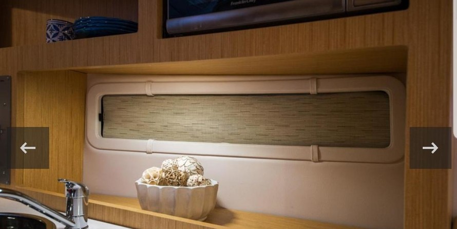 Four Winns Vista 255