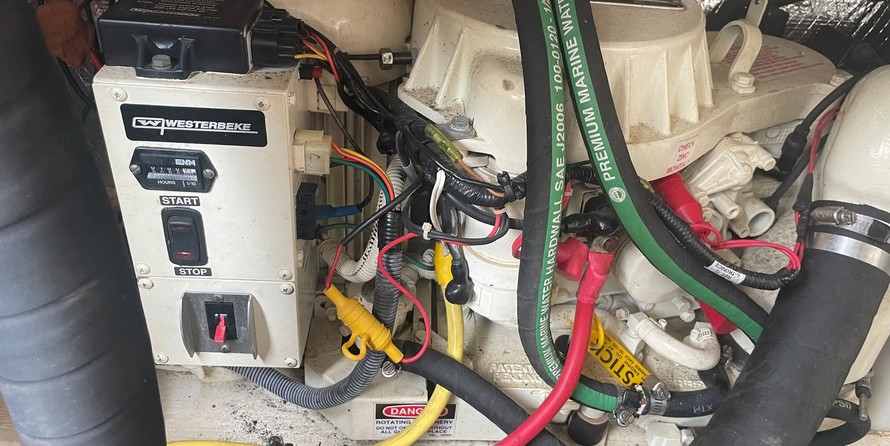 Chaparral 250 Signature