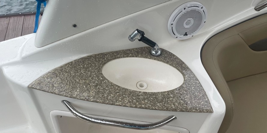 Chaparral 250 Signature