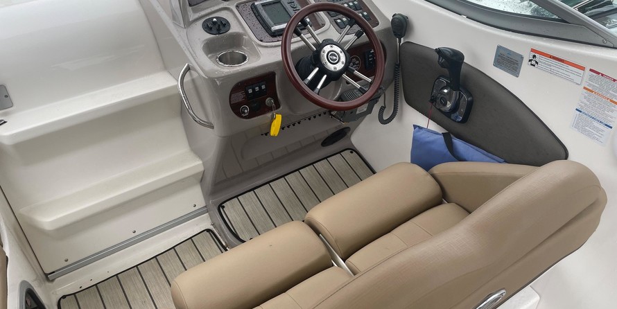 Chaparral 250 Signature