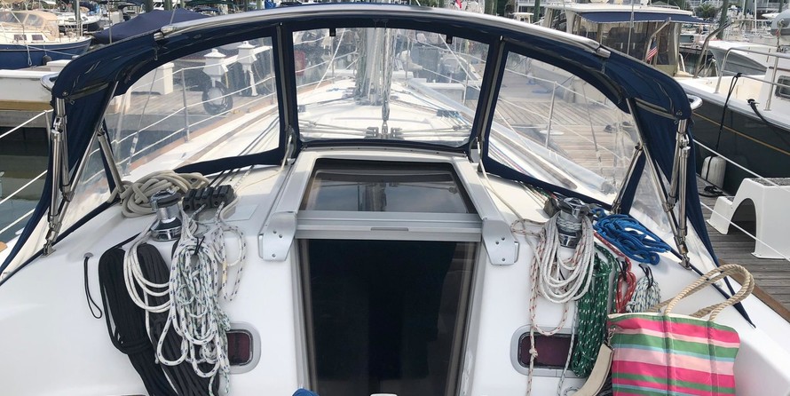 Beneteau 37