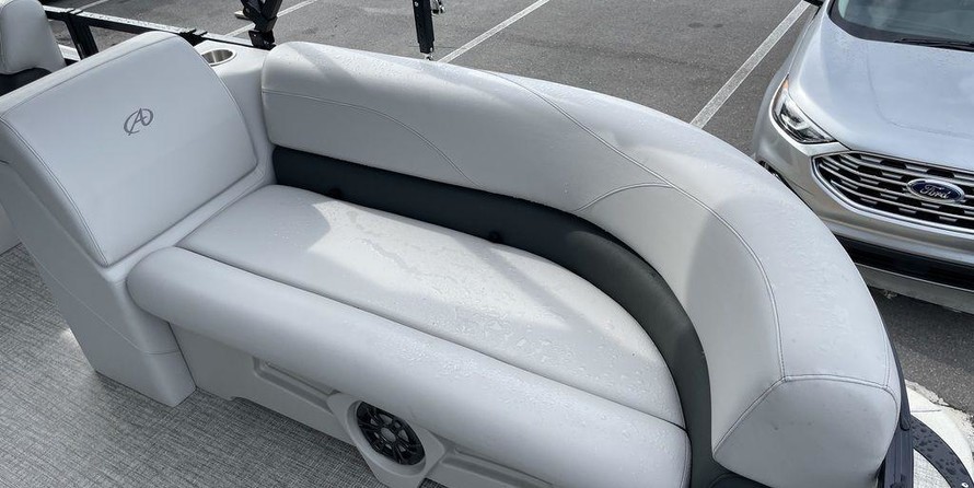 Avalon GS Rear Fish 23 FT