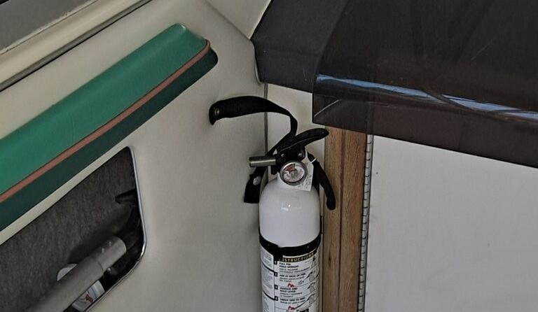 Sea ray 270 sundancer