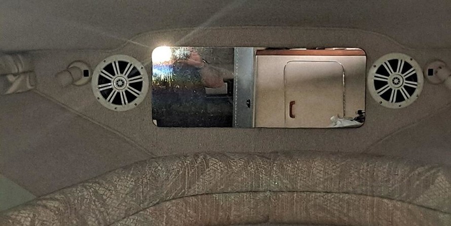 Sea ray 270 sundancer