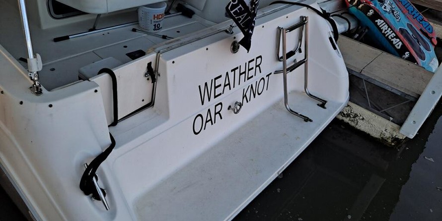 Sea ray 270 sundancer