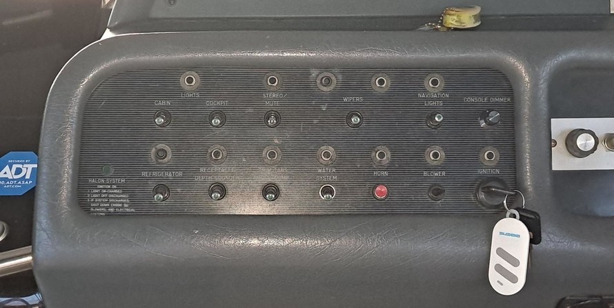 Sea ray 270 sundancer