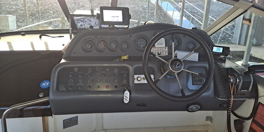 Sea ray 270 sundancer