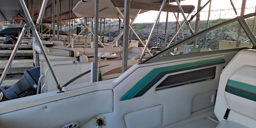 Sea ray 270 sundancer