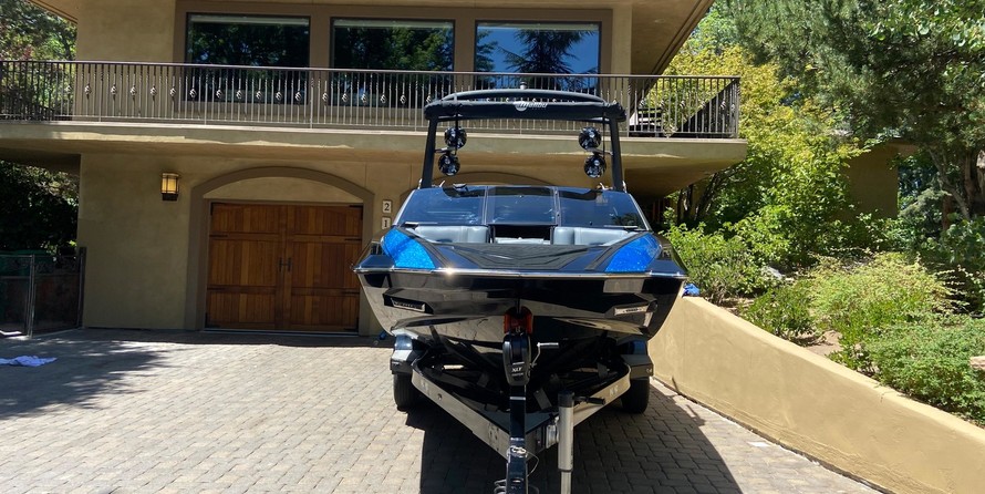 Malibu Wakesetter 21 MLX