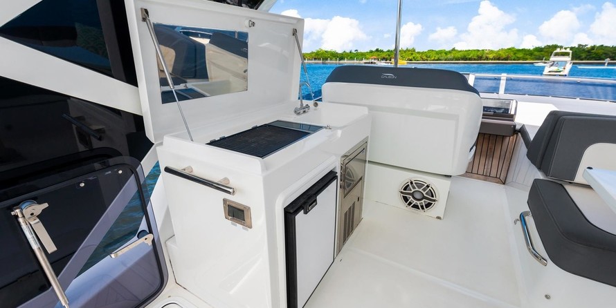 Galeon 550 Fly