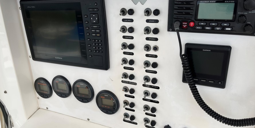 Custom carolina 28 center console