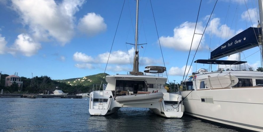 Fountaine Pajot Helia 44