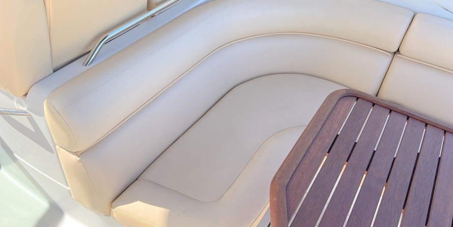 Four Winns 318 Vista