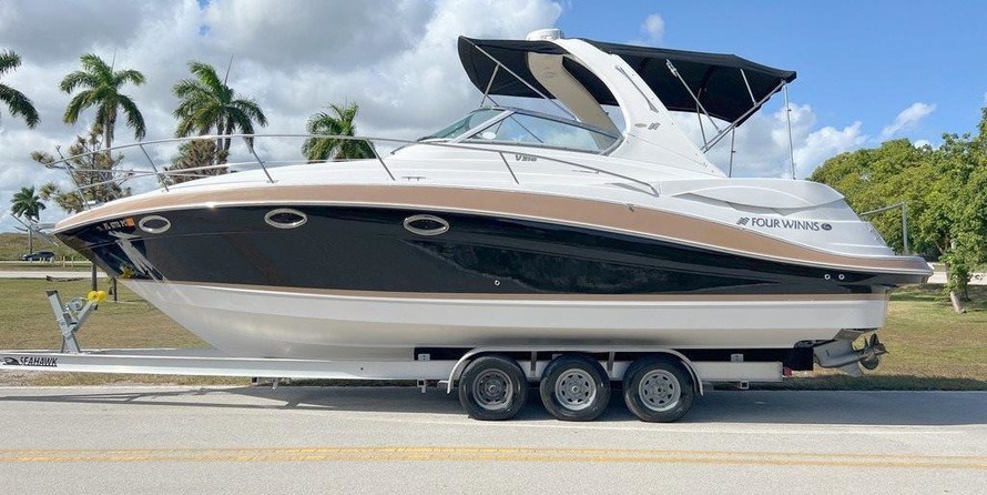 Four Winns 318 Vista