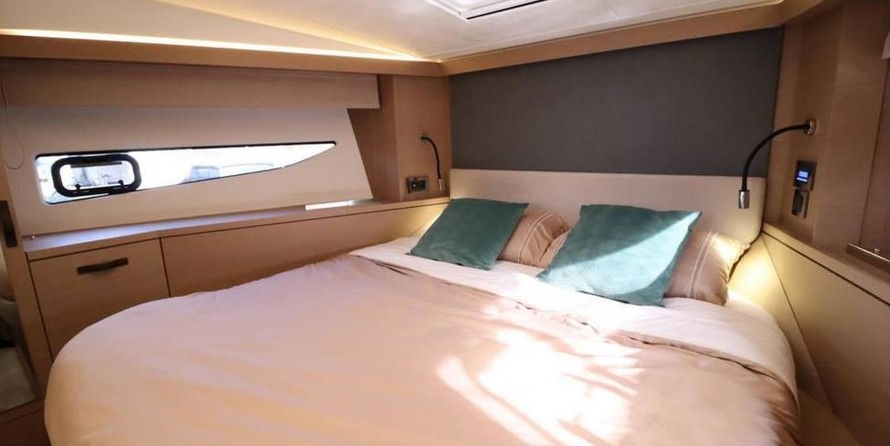 Prestige 420 Fly