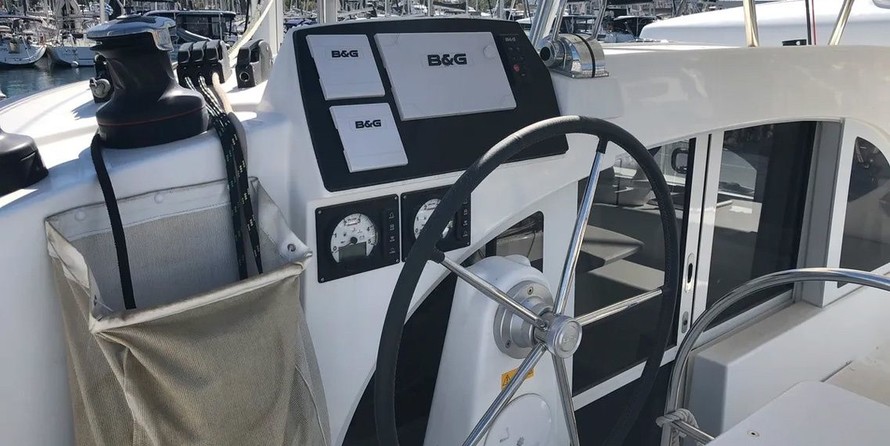 Lagoon 380