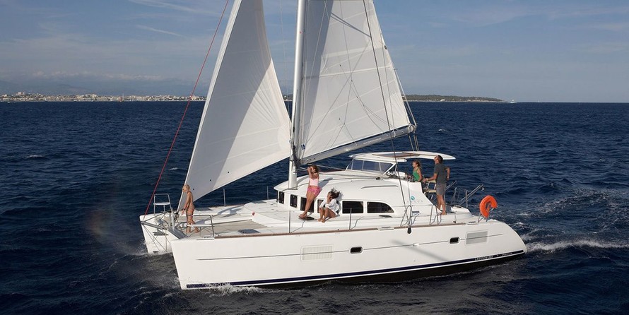 Lagoon 380