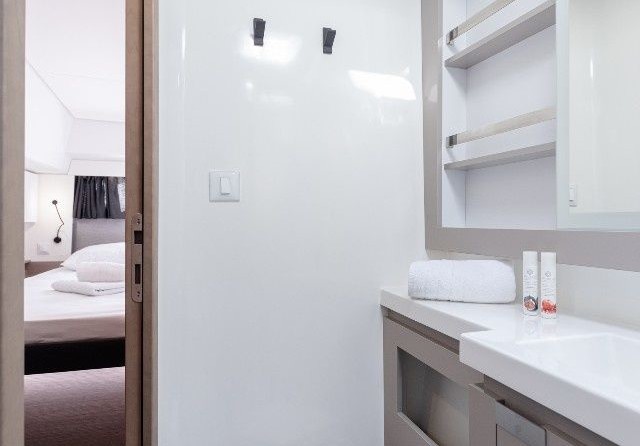 Fountaine Pajot Elba 45