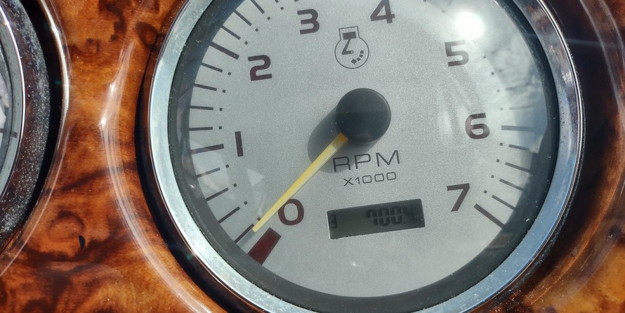 Rinker Fiesta Vee 310