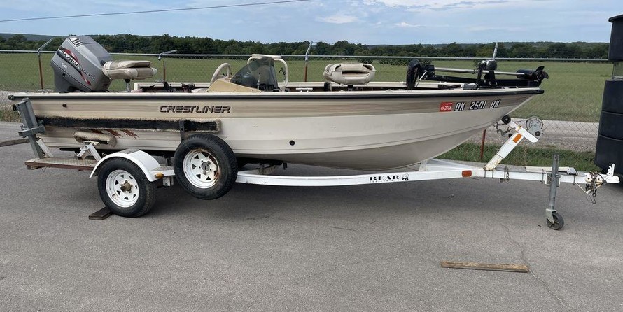 Crestliner 1650 Fish Hawk