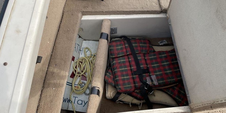 Crestliner 1650 Fish Hawk